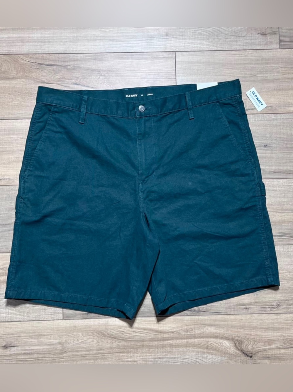 Old Navy Mens Loose Twill Carpenter 9” Shorts Size 42 Forest Canopy Green